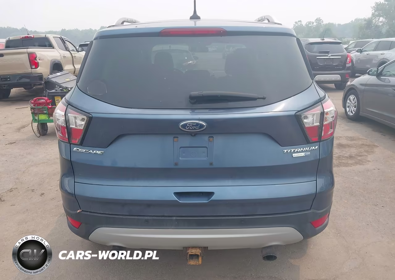 2018 Ford Escape Titanium VIN:1FMCU9J96JUB59582 - 16