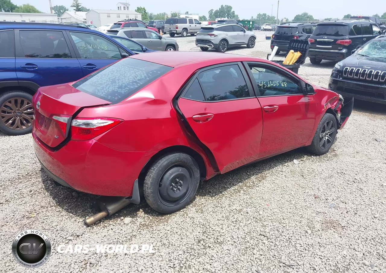2016 Toyota Corolla Le VIN:5YFBURHE0GP438972 - 4