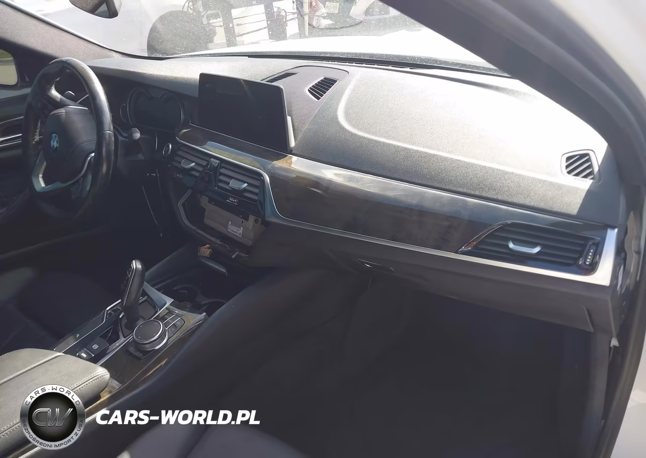 2018 BMW 530I VIN:WBAJA5C50JWA36694 - 5