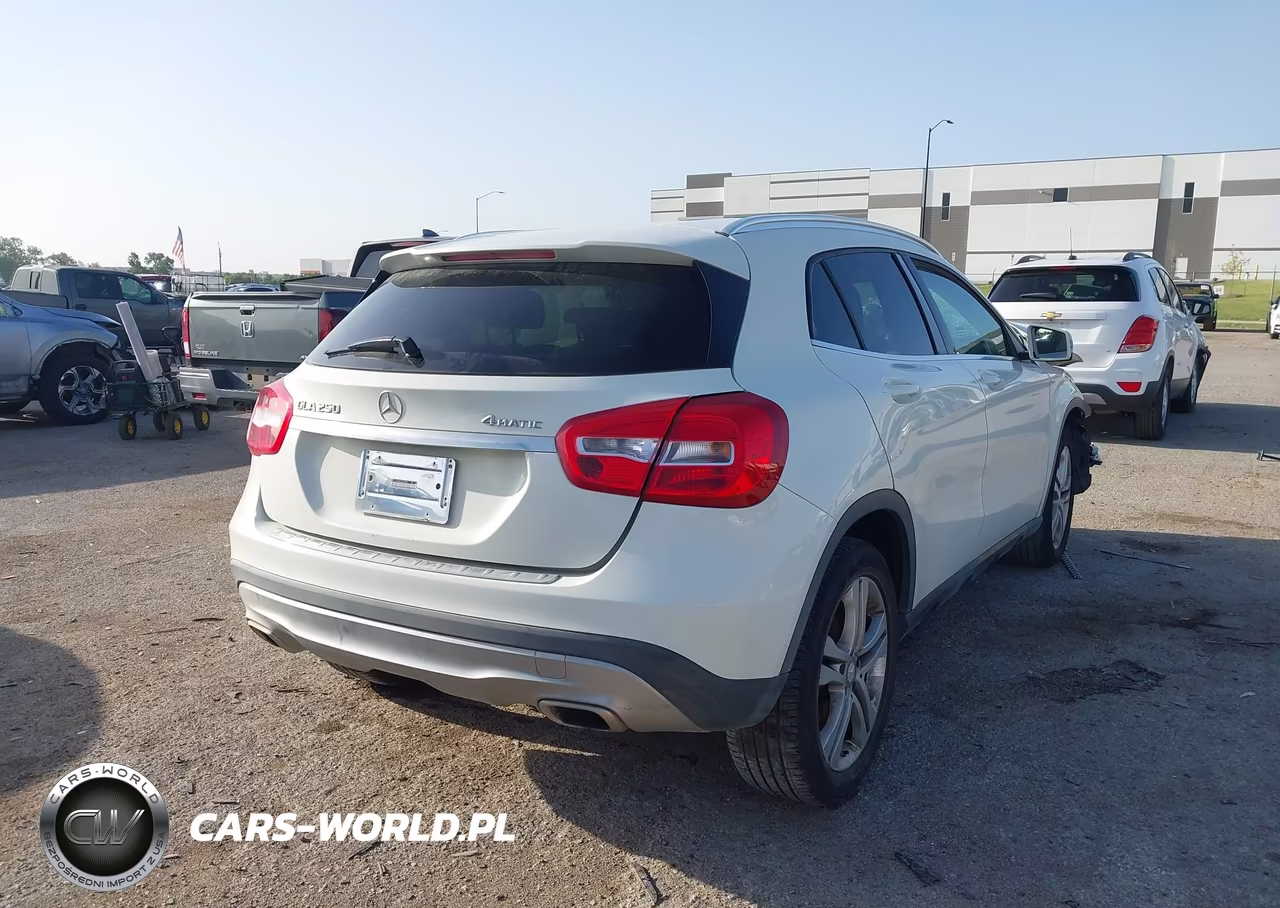 2015 Mercedes-Benz Gla 250 4Matic VIN:WDCTG4GB8FJ083990 - 4