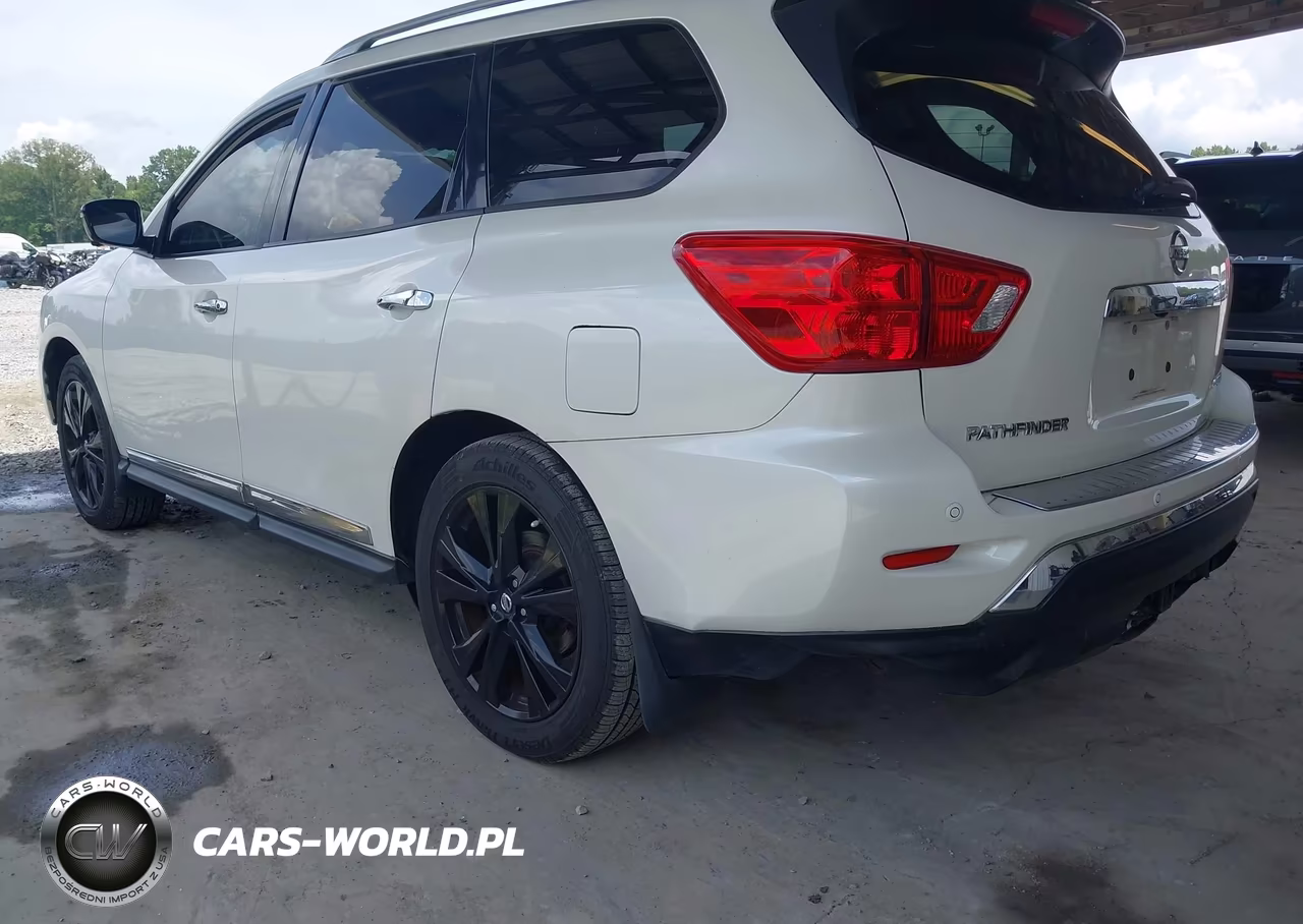 2017 Nissan Pathfinder Platinum VIN:5N1DR2MN0HC678519 - 3