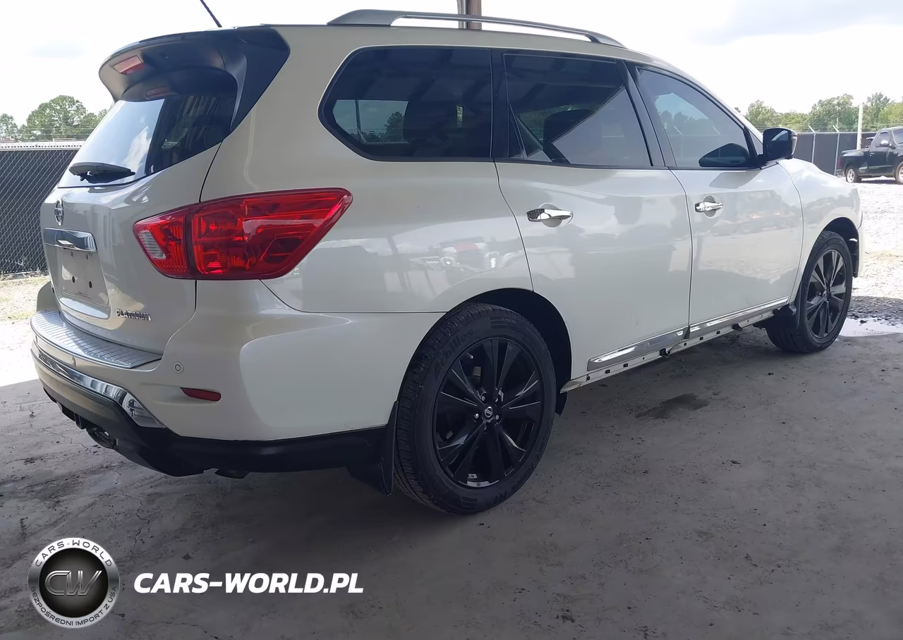2017 Nissan Pathfinder Platinum VIN:5N1DR2MN0HC678519 - 4