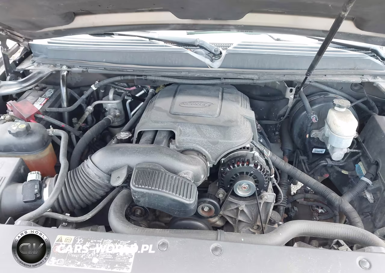 2011 Chevrolet Tahoe Lt VIN:1GNSKBE00BR295940 - 10