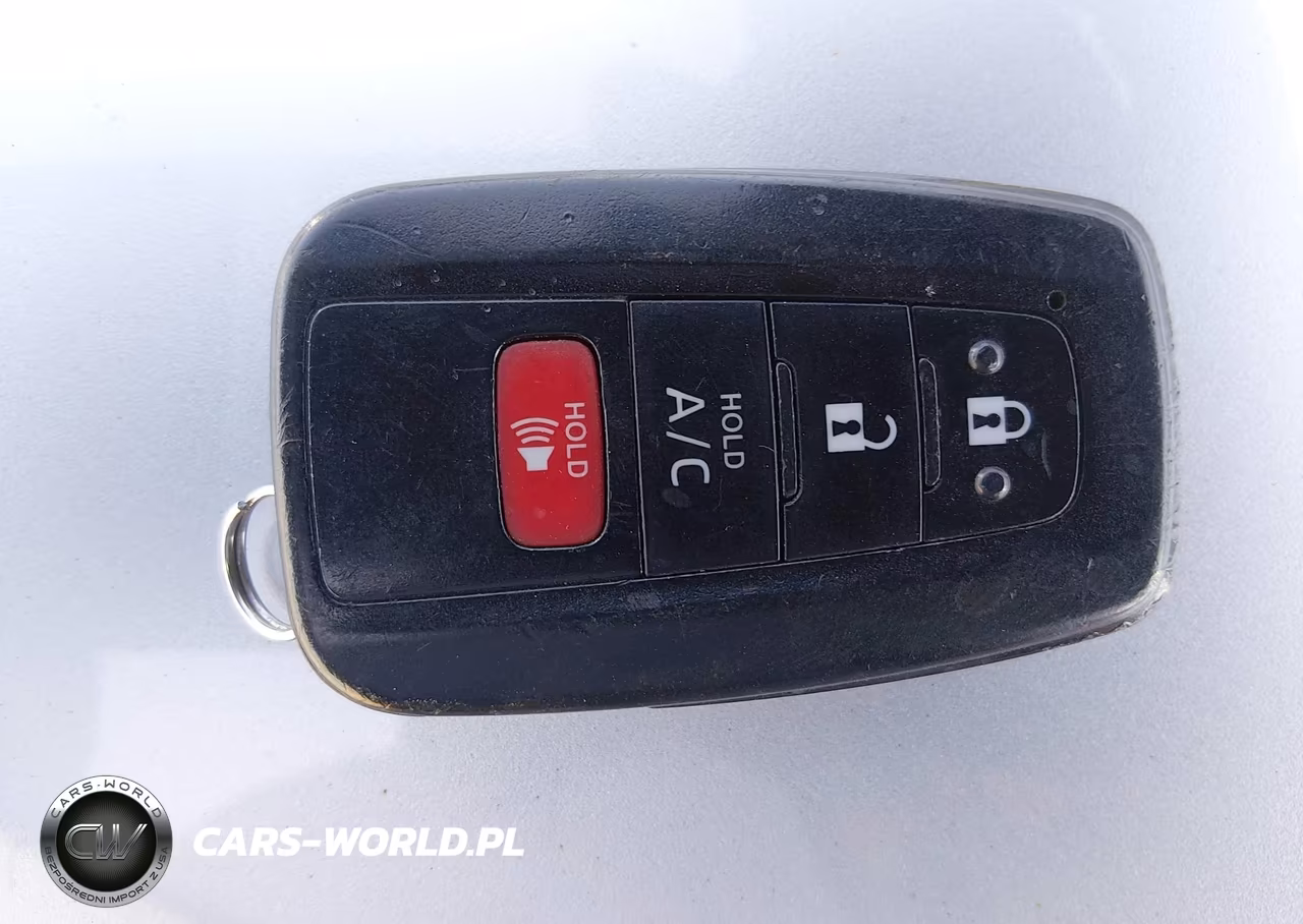 2021 Toyota Prius Prime Le VIN:JTDKAMFP0M3187486 - 11
