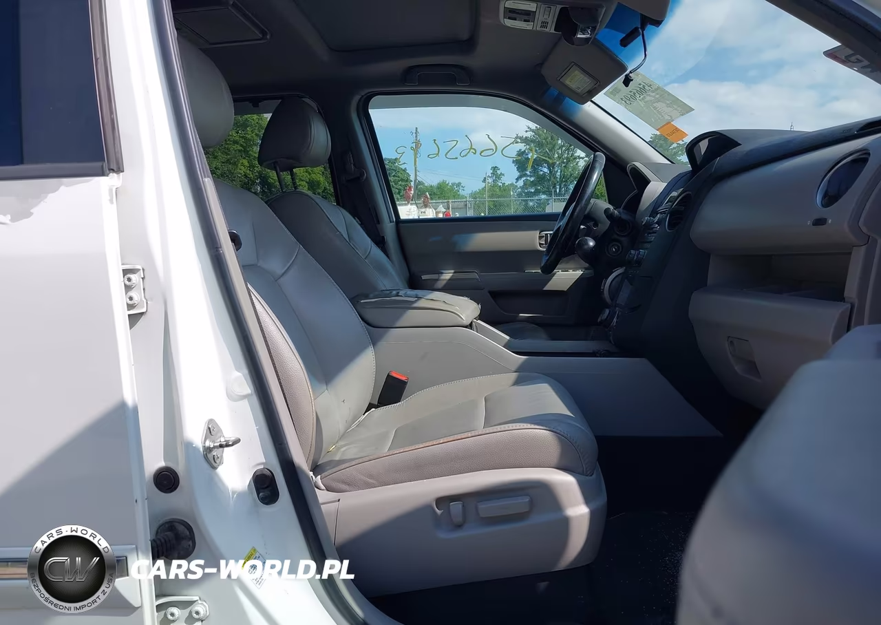 2012 Honda Pilot Touring VIN:5FNYF4H90CB018175 - 5