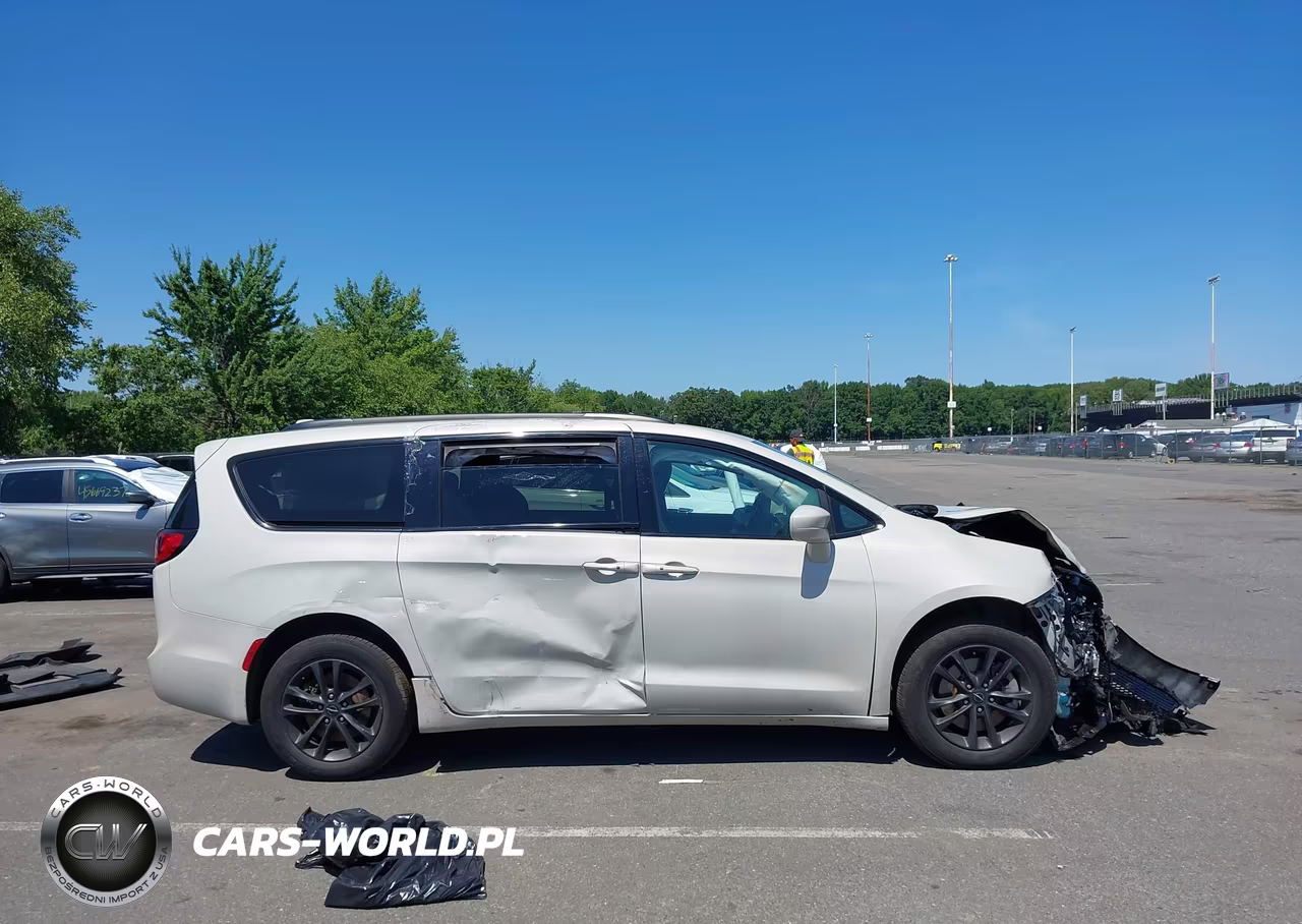 2020 Chrysler Pacifica Awd Launch Edition VIN:2C4RC3BG4LR282650 - 13