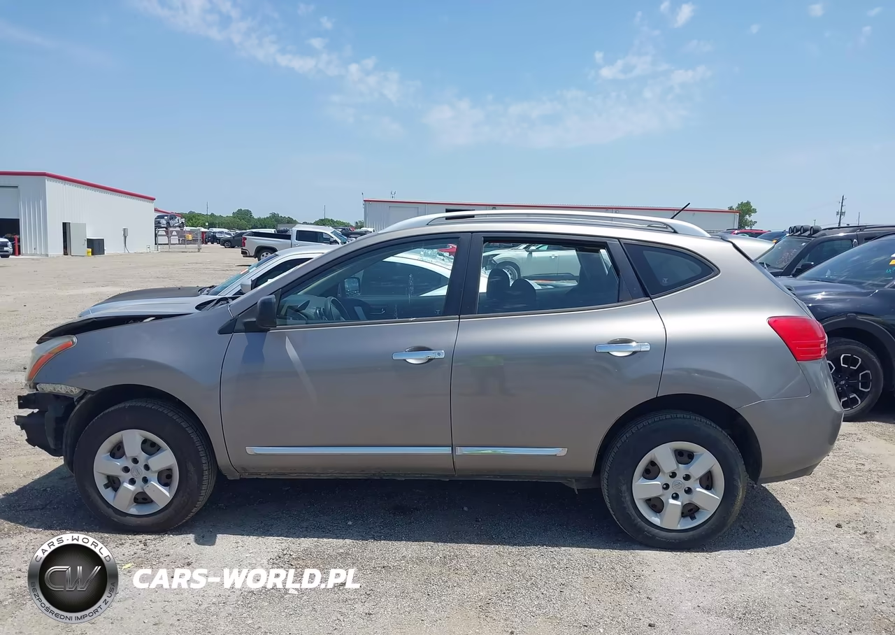 2015 Nissan Rogue Select S VIN:JN8AS5MV0FW754575 - 13