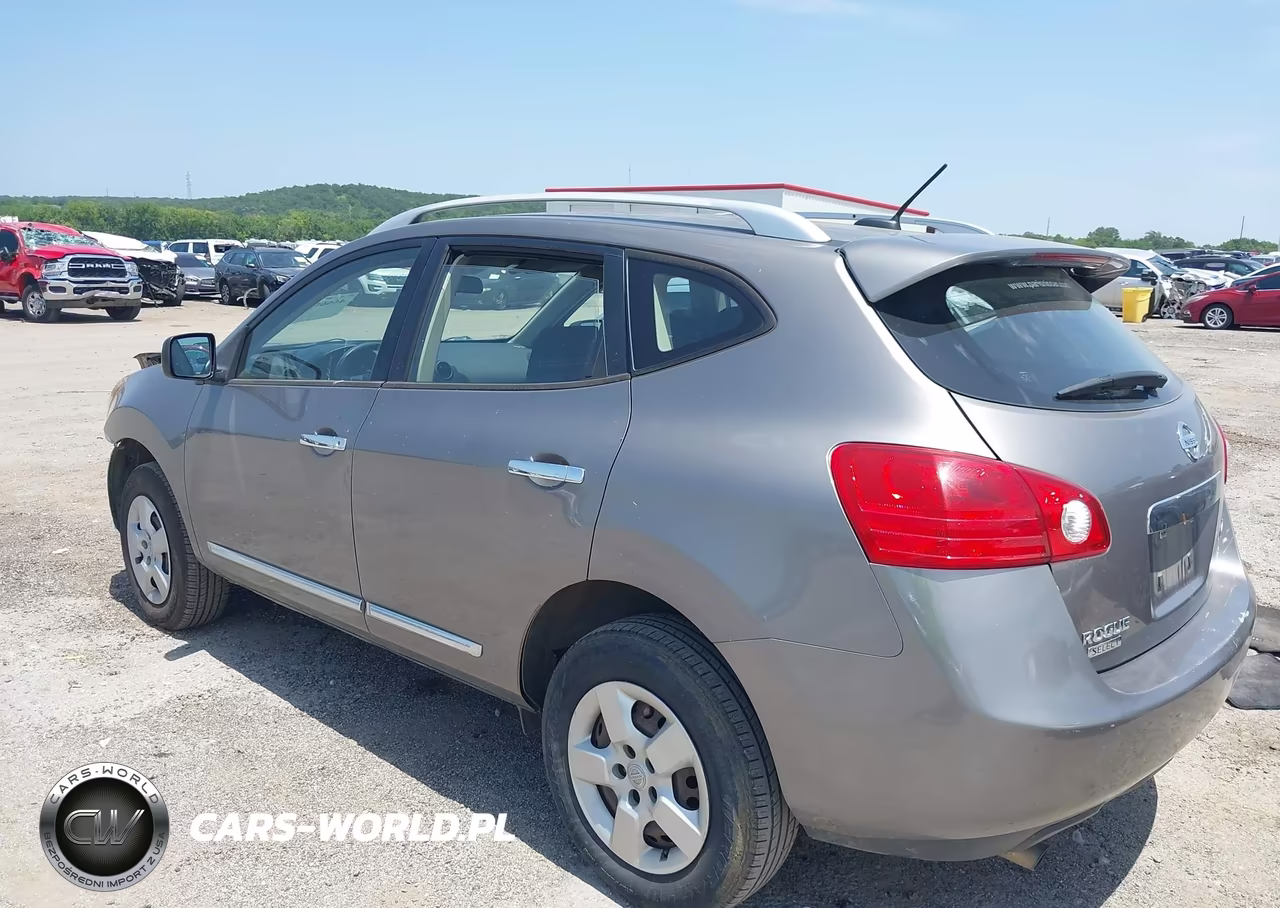 2015 Nissan Rogue Select S VIN:JN8AS5MV0FW754575 - 3
