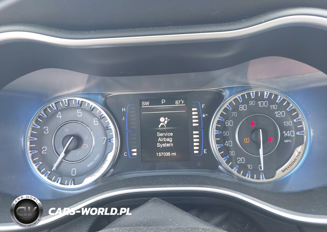 2015 Chrysler 200 Limited VIN:1C3CCCAB5FN721436 - 7
