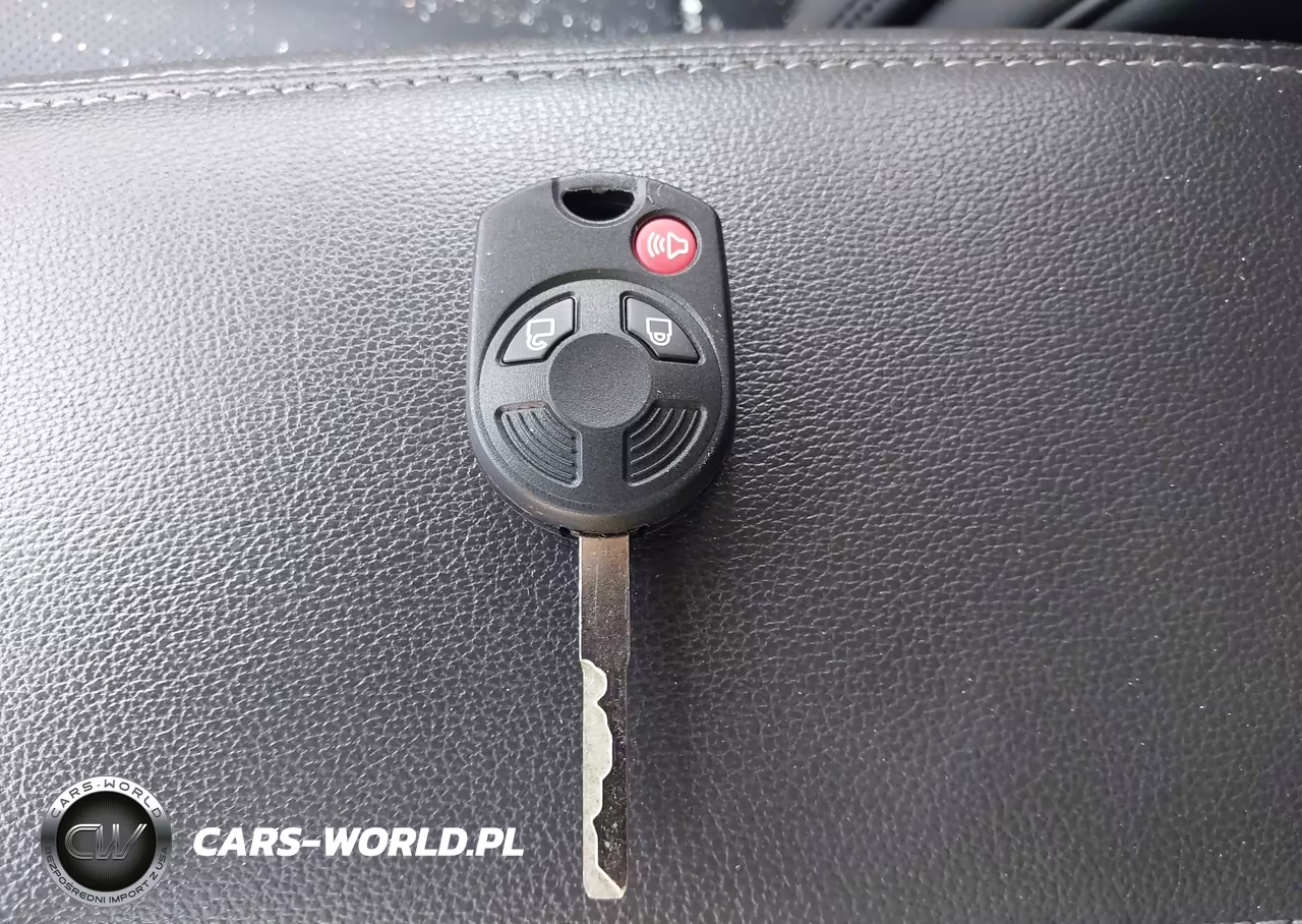 2018 Ford Escape Se VIN:1FMCU9GD0JUA15327 - 11