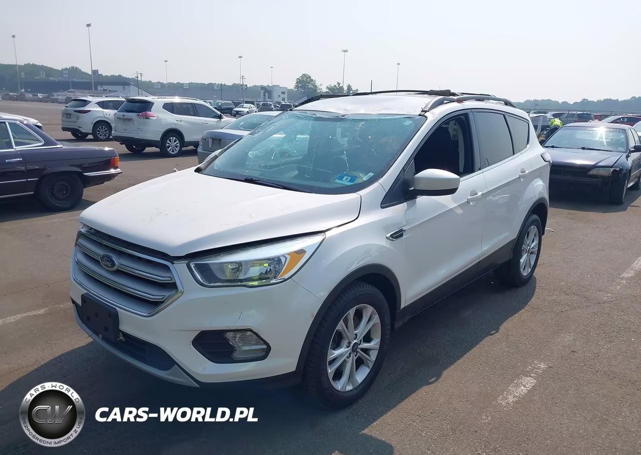 2018 Ford Escape Se VIN:1FMCU9GD0JUA15327 - 2