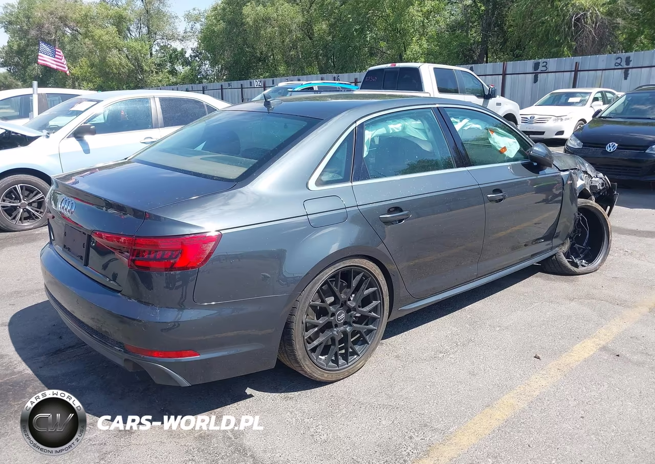 2017 Audi A4 3.0T Premium Plus VIN:WAUENAF44HN066280 - 4