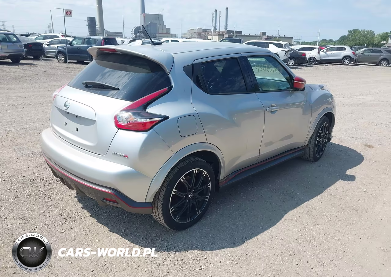 2015 Nissan Juke Nismo VIN:JN8AF5MV2FT560782 - 4