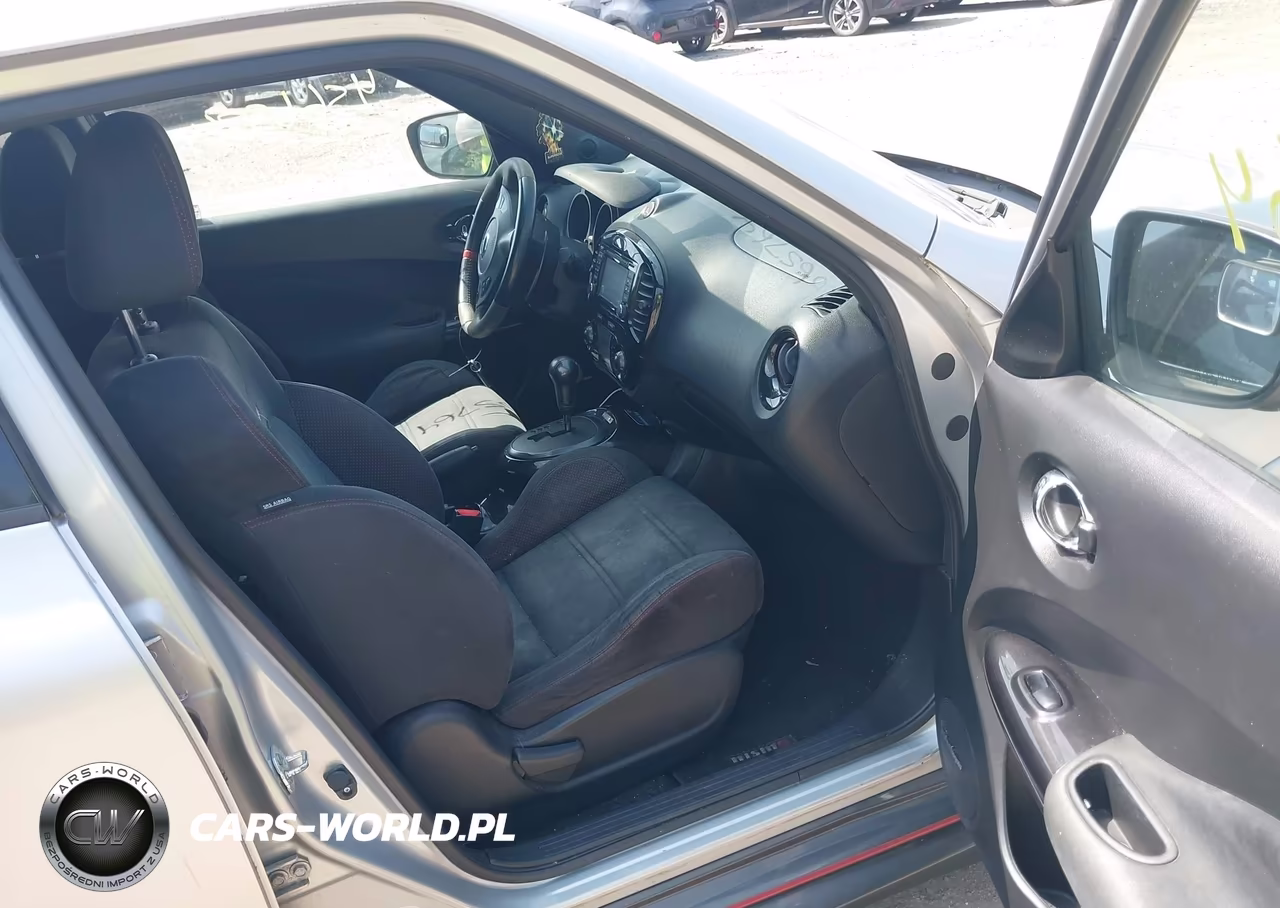 2015 Nissan Juke Nismo VIN:JN8AF5MV2FT560782 - 5