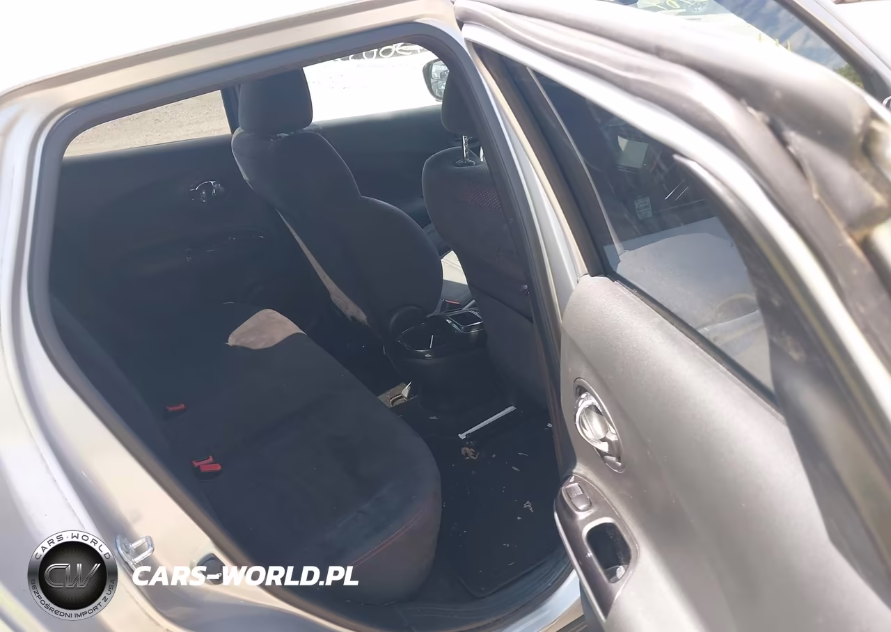 2015 Nissan Juke Nismo VIN:JN8AF5MV2FT560782 - 8