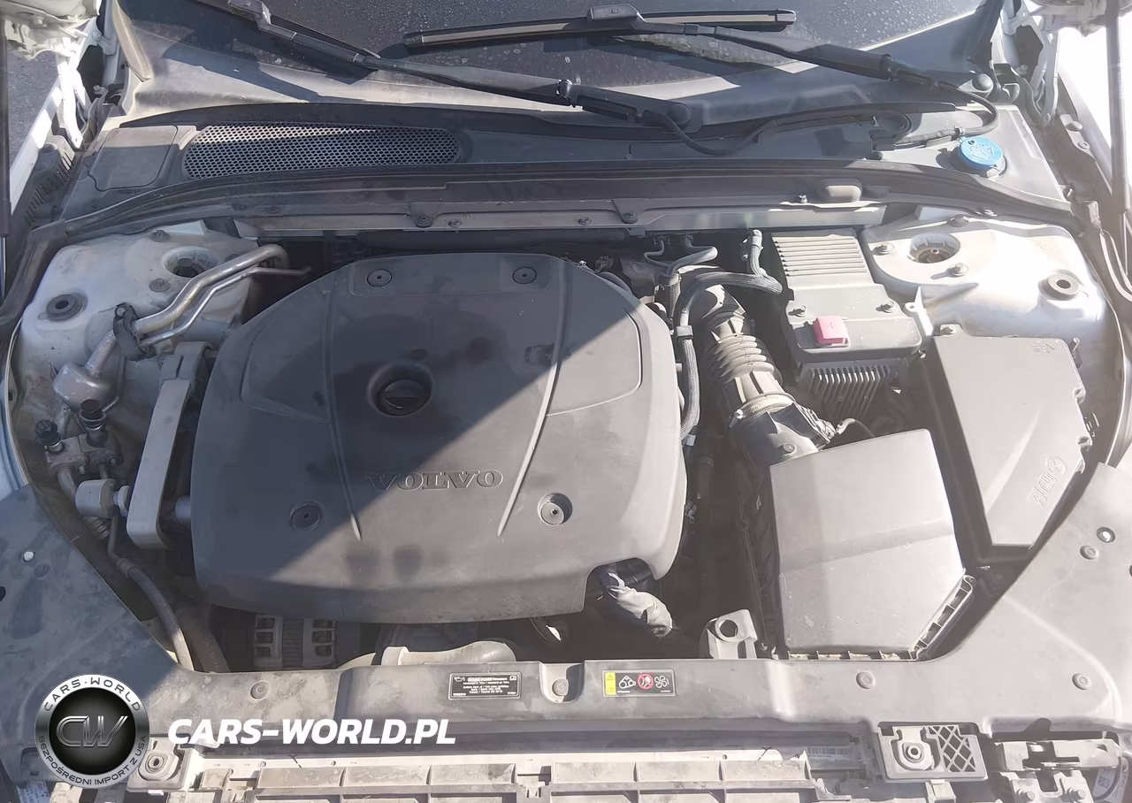 2019 Volvo S60 T6 Momentum VIN:7JRA22TK9KG017978 - 10