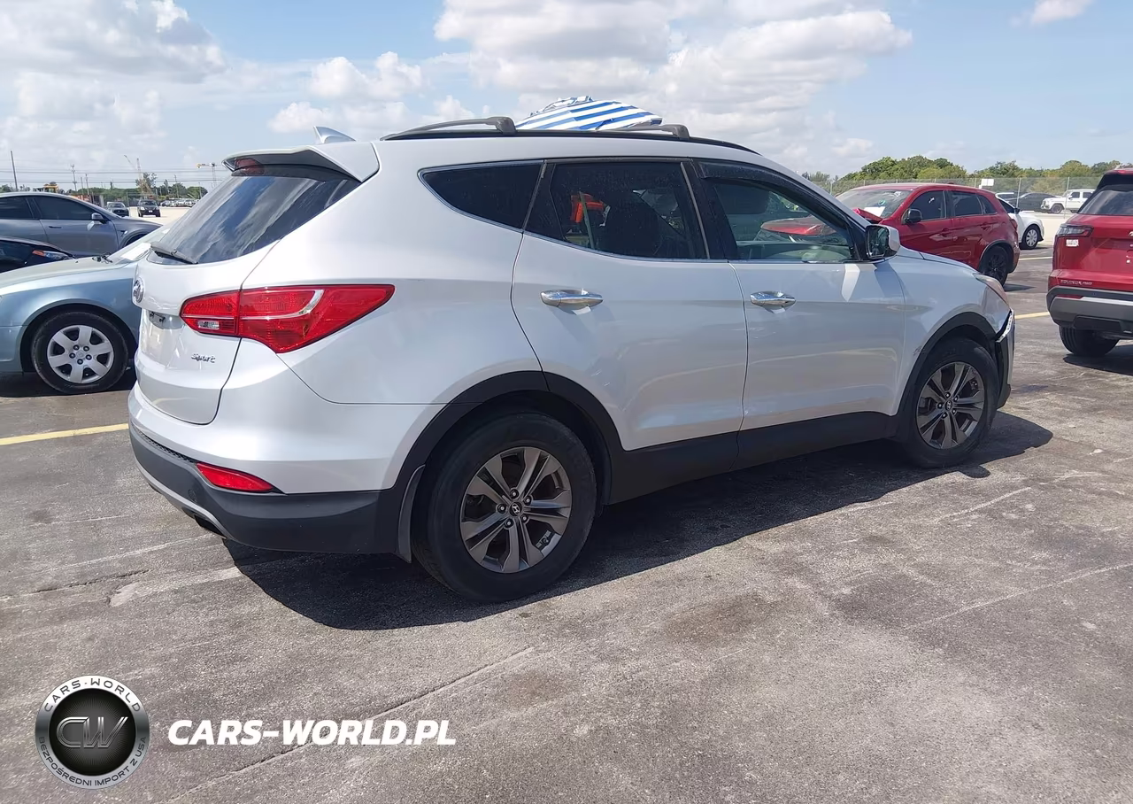 2014 Hyundai Santa Fe Sport 2.4L VIN:5XYZU3LB0EG215017 - 4