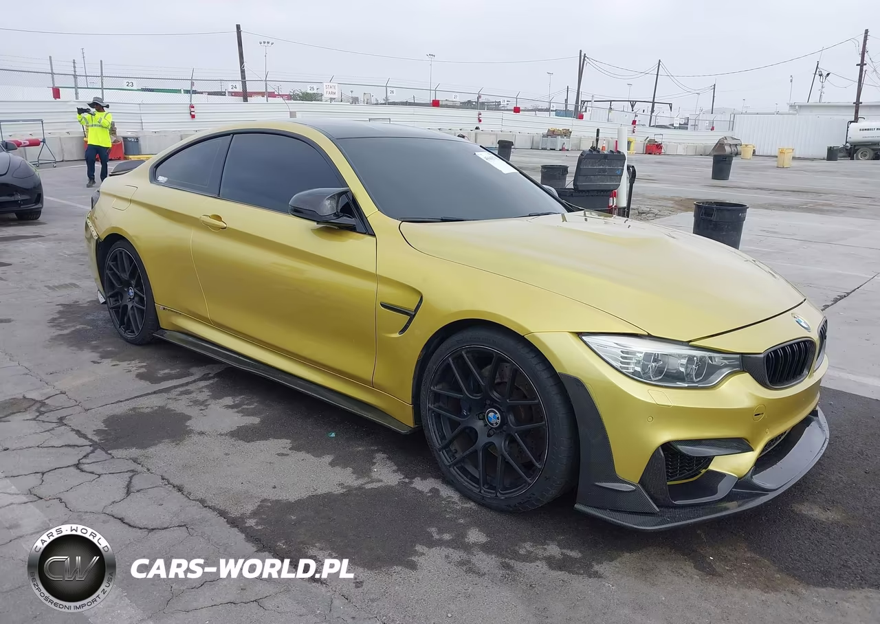 2015 BMW M4