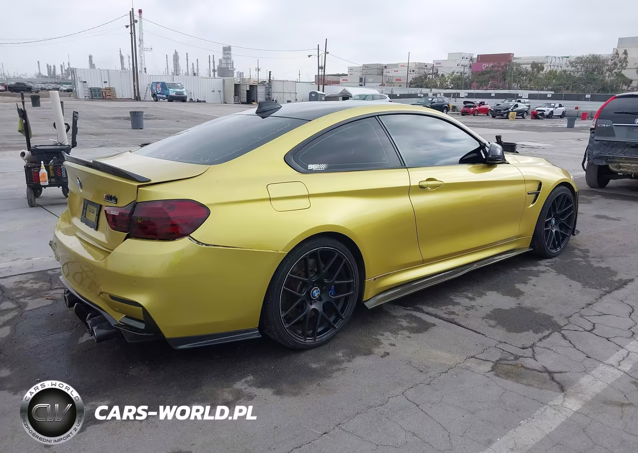 2015 BMW M4 VIN:WBS3R9C5XFK331155 - 4