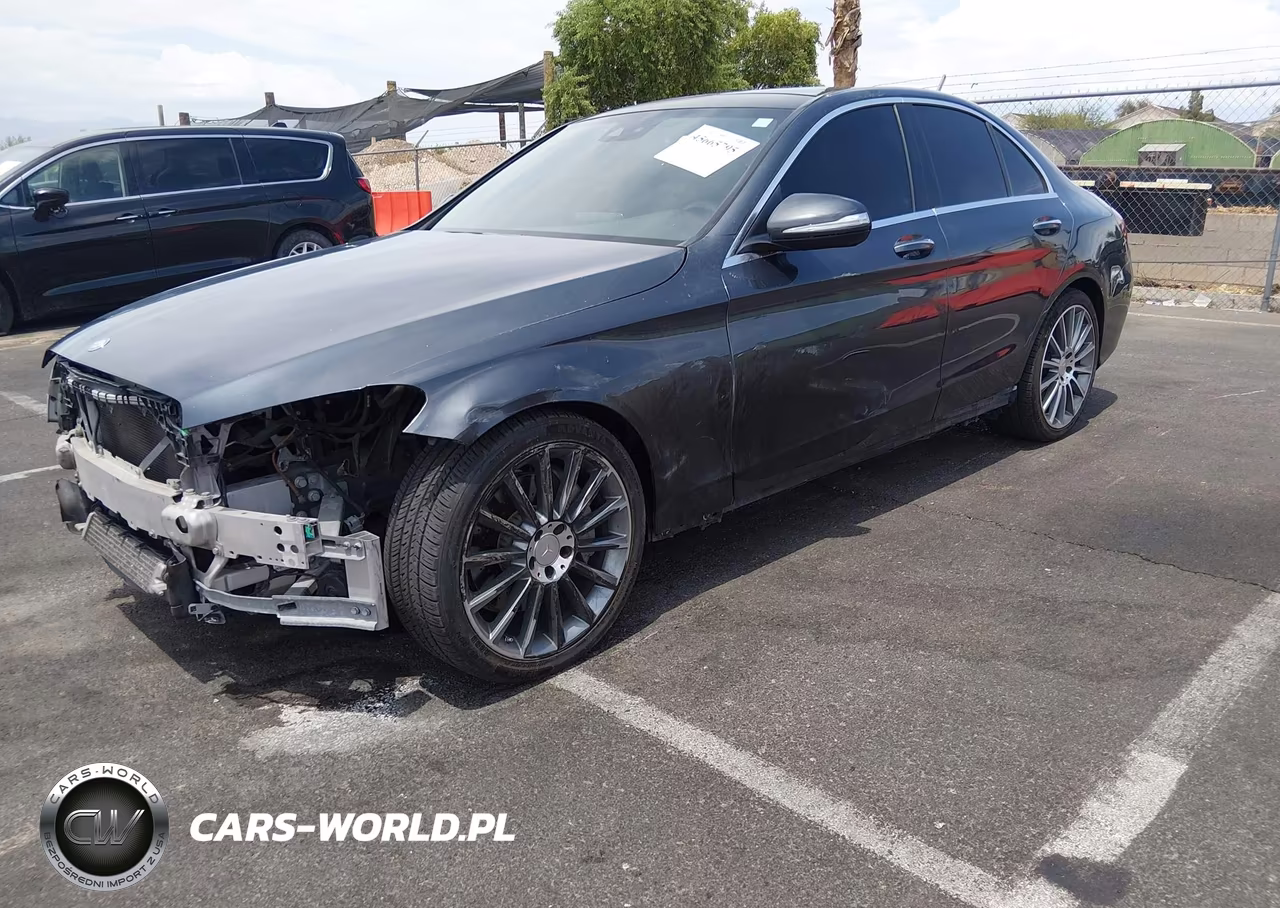 2015 Mercedes-Benz C 300 Sport VIN:55SWF4JB6FU090182 - 2