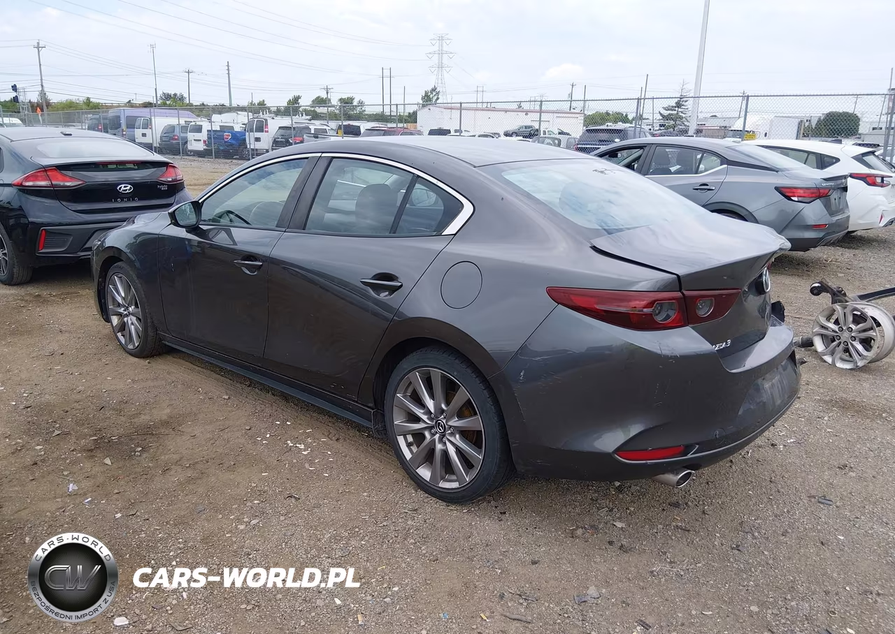 2020 Mazda Mazda3 Select Package VIN:3MZBPACLXLM135565 - 3