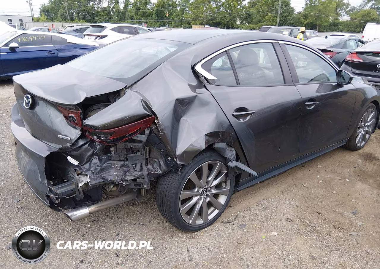 2020 Mazda Mazda3 Select Package VIN:3MZBPACLXLM135565 - 4
