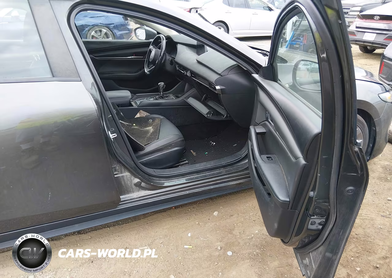 2020 Mazda Mazda3 Select Package VIN:3MZBPACLXLM135565 - 5