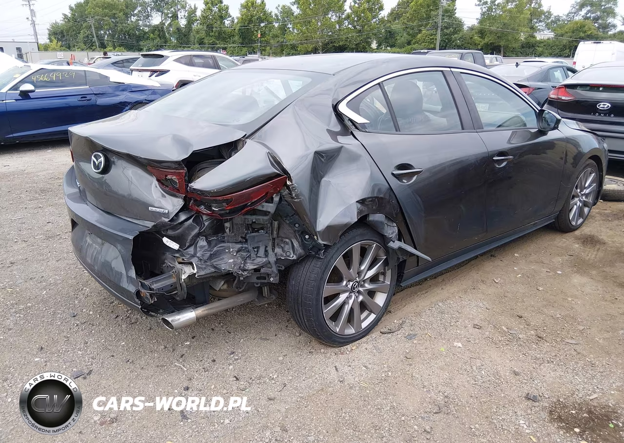 2020 Mazda Mazda3 Select Package VIN:3MZBPACLXLM135565 - 6