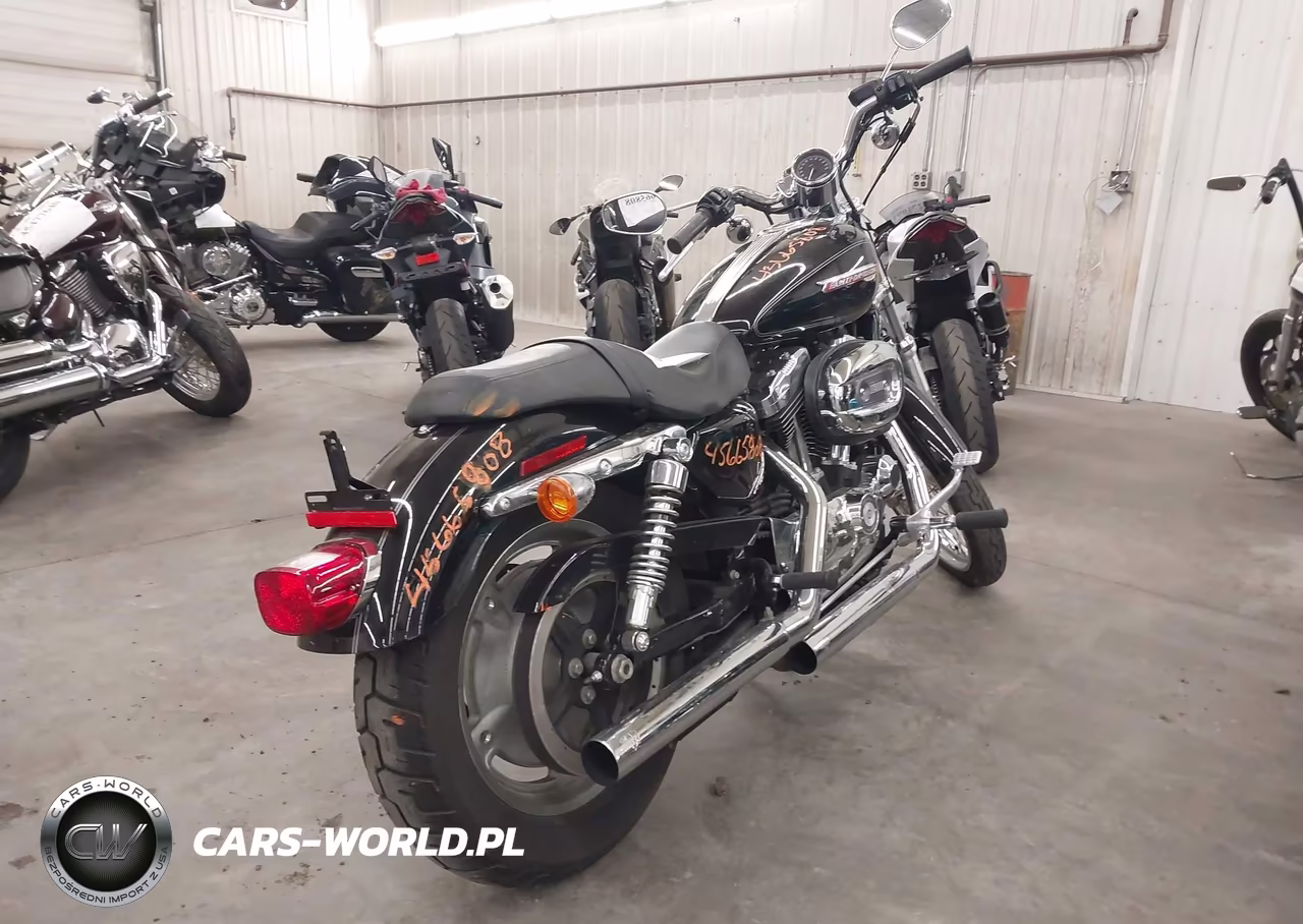 2009 Harley-Davidson Xl1200 C VIN:1HD1CT3139K450629 - 4