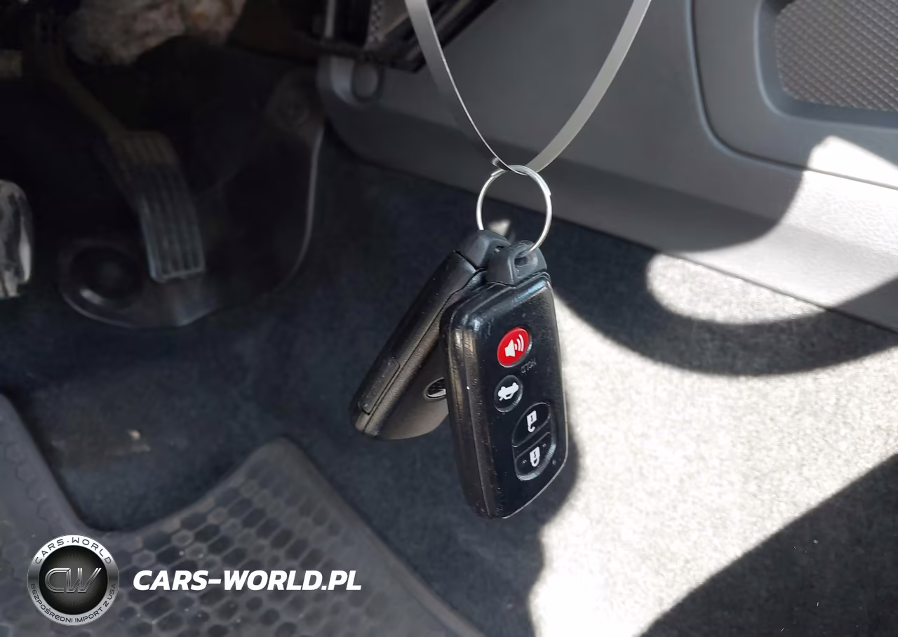 2015 Subaru Forester 2.5I Touring VIN:JF2SJAWCXFH599059 - 11