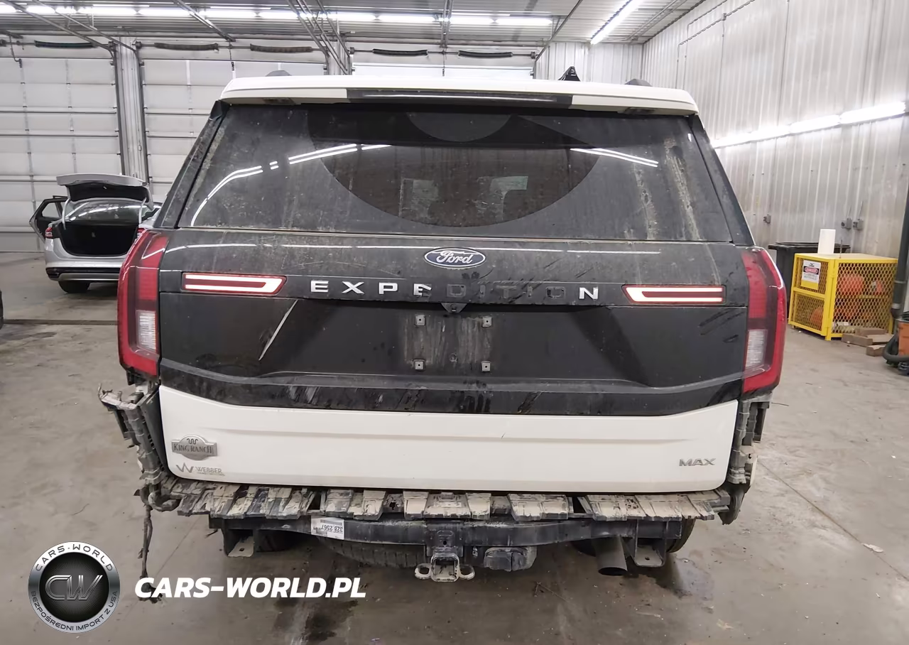 2025 Ford Expedition King Ranch Max VIN:1FMJK1P85SEA75942 - 17