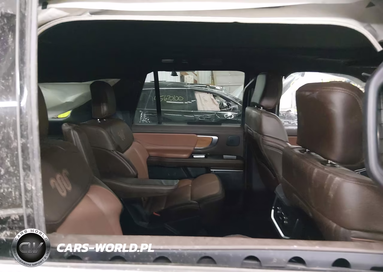 2025 Ford Expedition King Ranch Max VIN:1FMJK1P85SEA75942 - 8