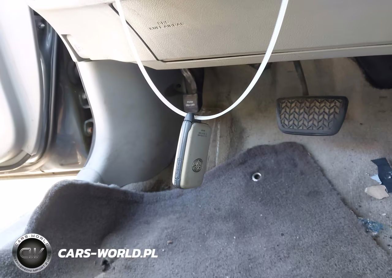 2010 Toyota Camry Xle V6 VIN:4T1BK3EK0AU113080 - 11