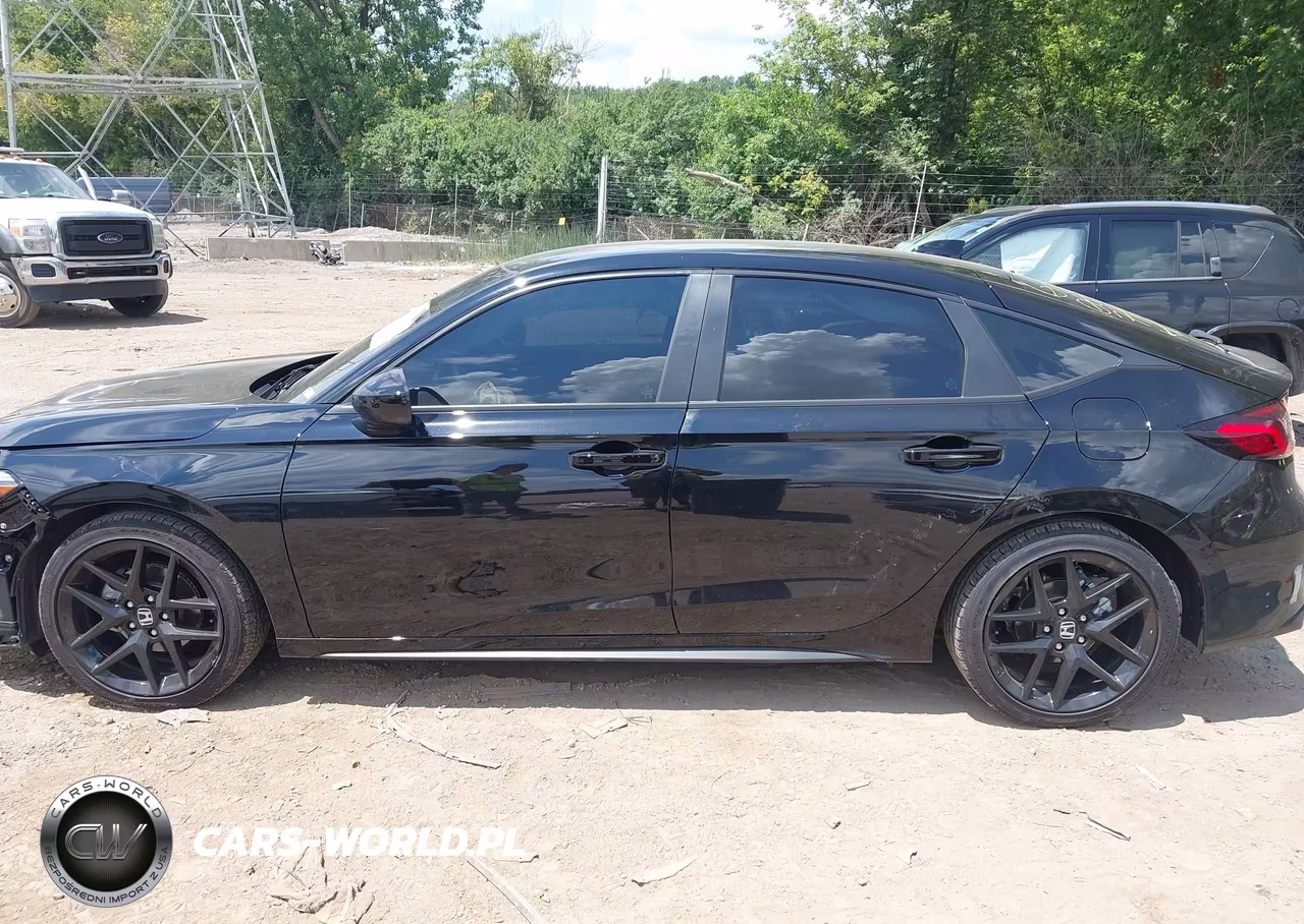 2026 Honda Civic Sport VIN:19XFL2H82TE005753 - 14