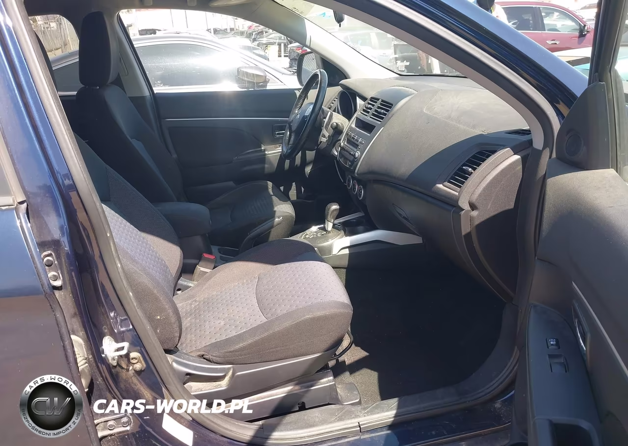 2011 Mitsubishi Outlander Sport Se VIN:JA4AP4AUXBZ019074 - 5