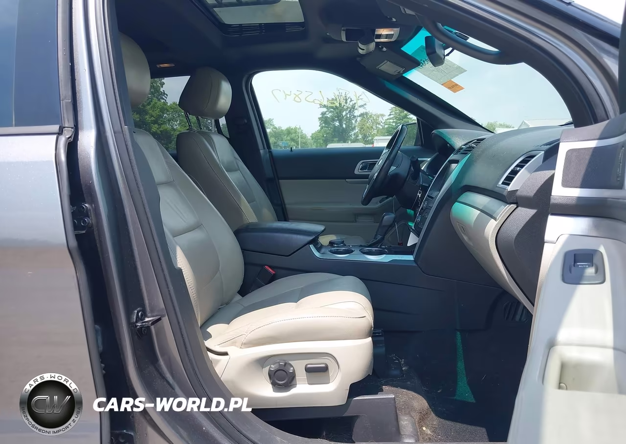 2012 Ford Explorer Xlt VIN:1FMHK8D8XCGA30397 - 5