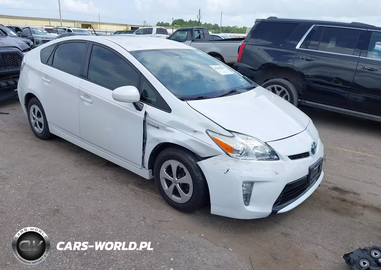 2013 Toyota Prius Two – zdjęcie 1 z 16