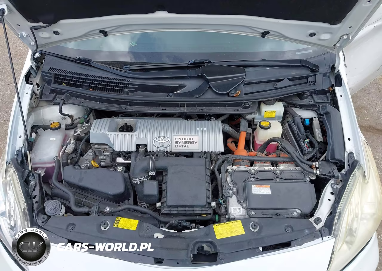 2013 Toyota Prius Two VIN:JTDKN3DU9D0340455 - 10