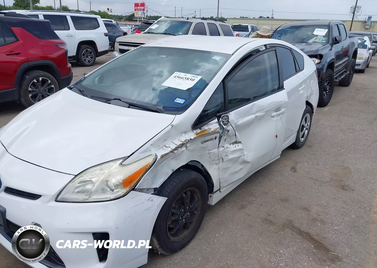 2013 Toyota Prius Two VIN:JTDKN3DU9D0340455 - 6