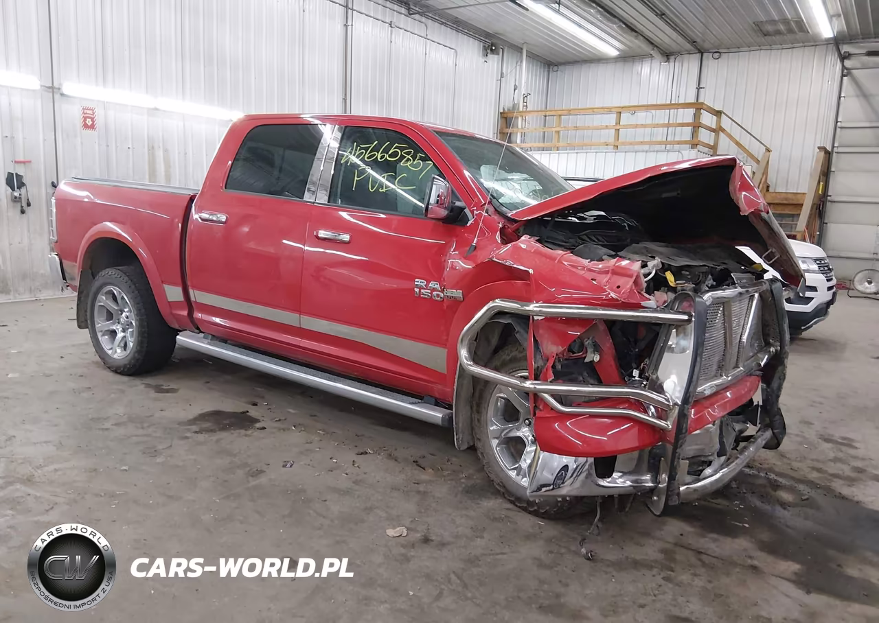 2015 Ram 1500 Laramie VIN:1C6RR7NT1FS752853 - 1