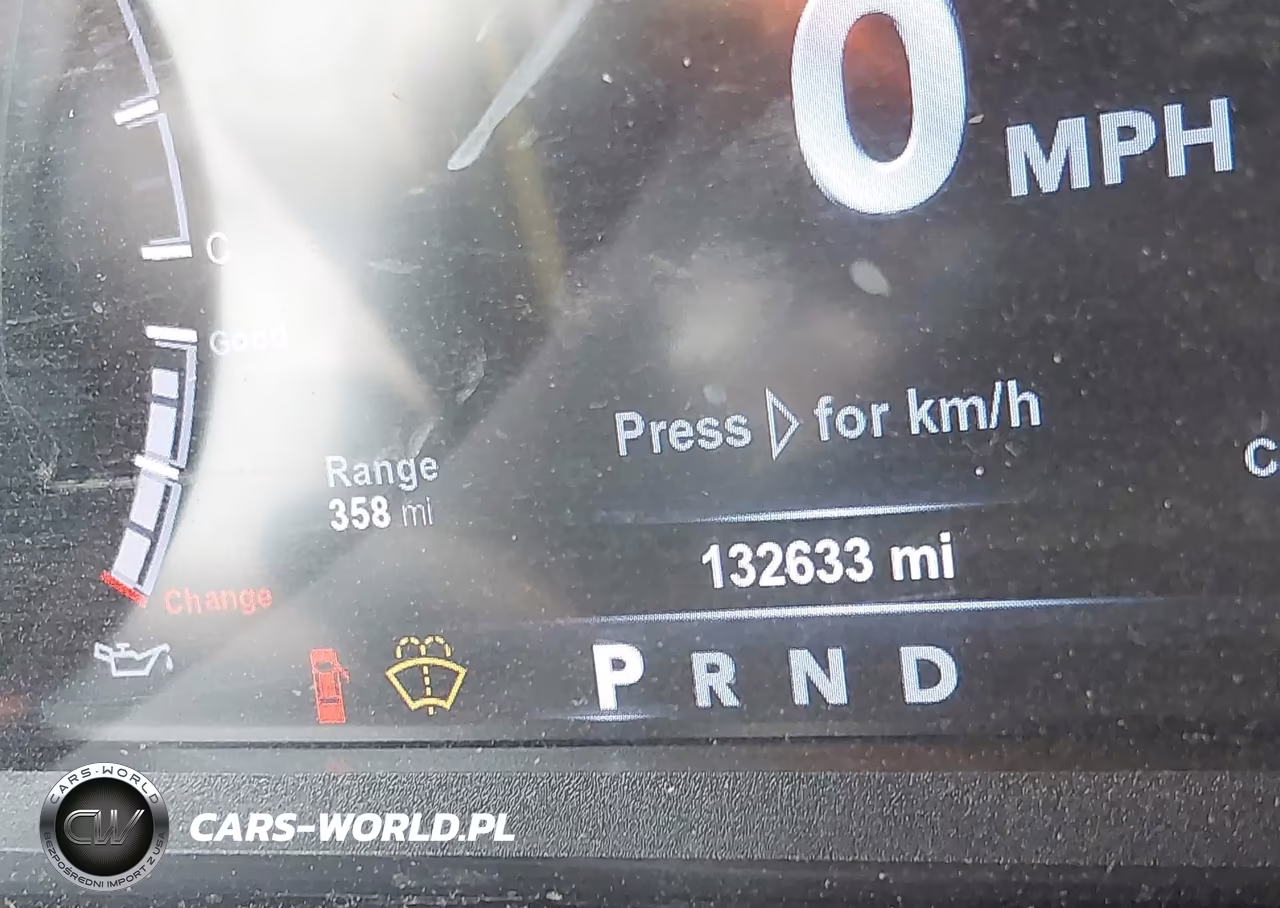 2015 Ram 1500 Laramie VIN:1C6RR7NT1FS752853 - 16