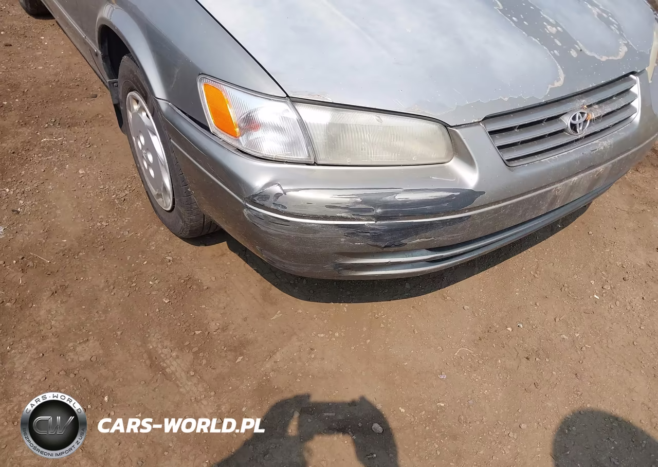 1997 Toyota Camry Le VIN:4T1BG22K0VU145517 - 15