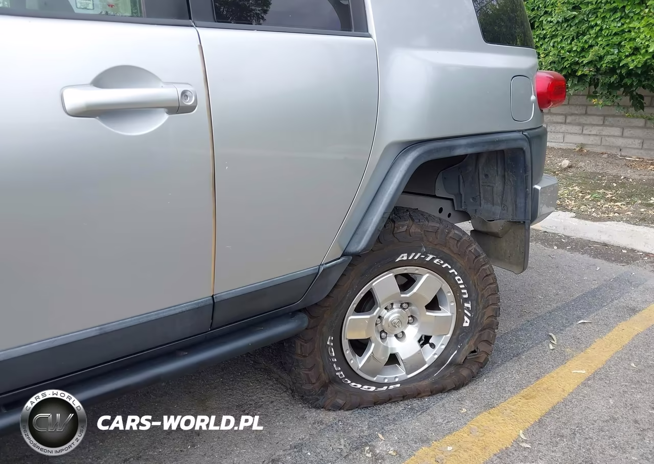 2007 Toyota Fj Cruiser VIN:JTEBU11F170082512 - 13