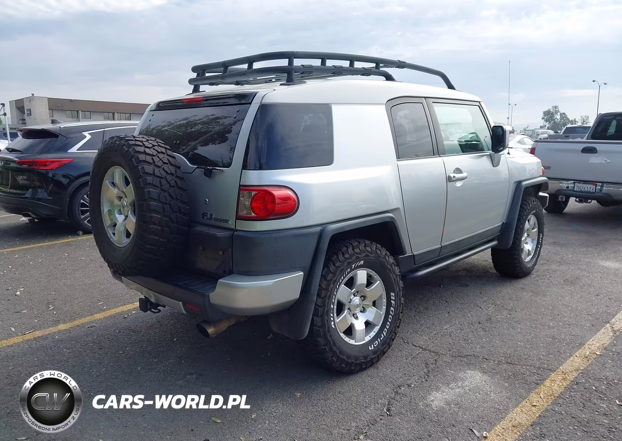 2007 Toyota Fj Cruiser VIN:JTEBU11F170082512 - 4