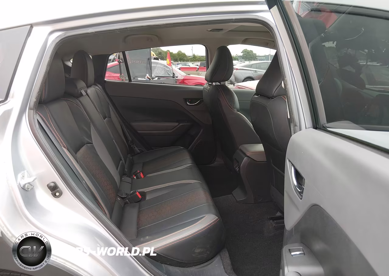 2024 Subaru Crosstrek Limited VIN:4S4GUHN66R3702376 - 8