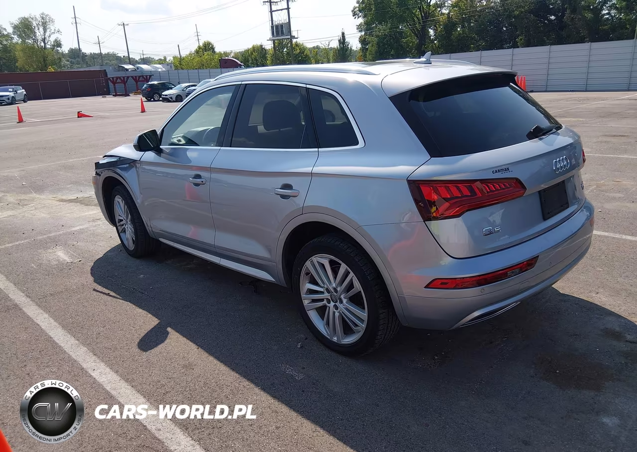 2018 Audi Q5 2.0T Premium-2.0T Tech Premium VIN:WA1BNAFYXJ2225913 - 3