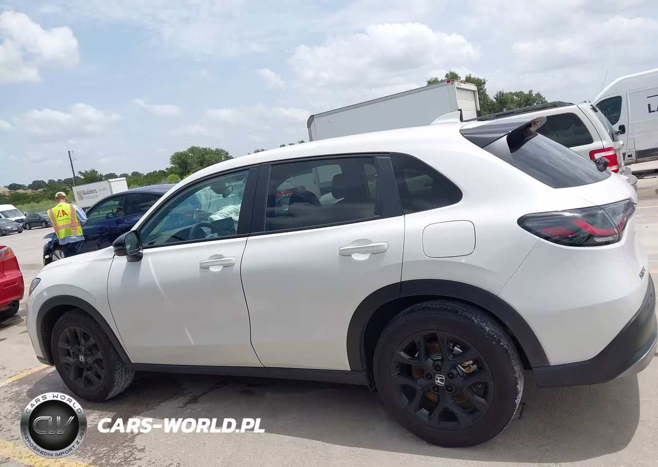 2025 Honda Hr-V Awd Sport VIN:3CZRZ2H55SM793721 - 15