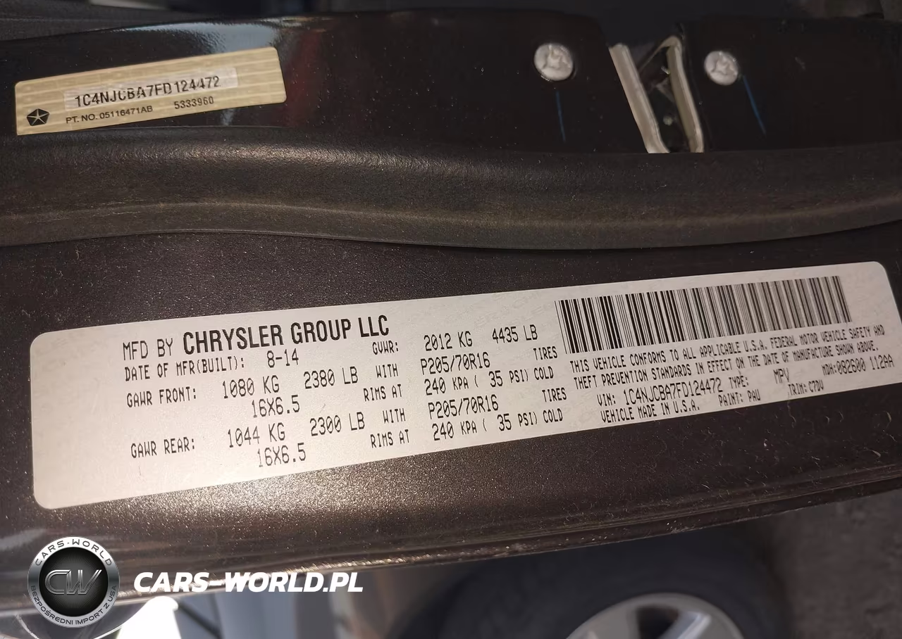 2015 Jeep Compass Sport VIN:1C4NJCBA7FD124472 - 9