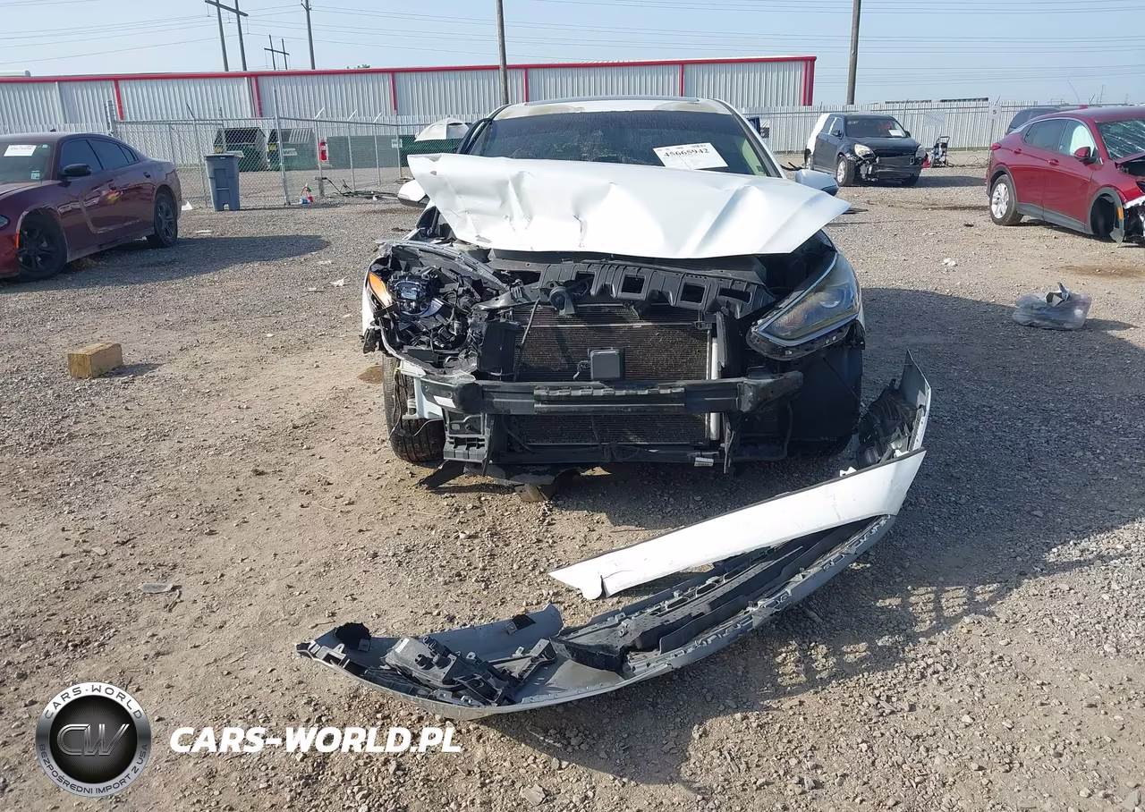 2018 Hyundai Sonata Limited VIN:5NPE34AF4JH707873 - 13