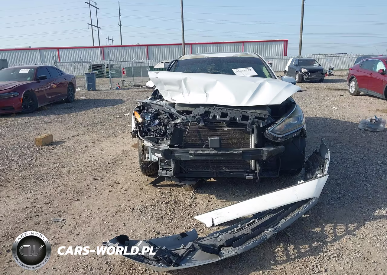 2018 Hyundai Sonata Limited VIN:5NPE34AF4JH707873 - 6